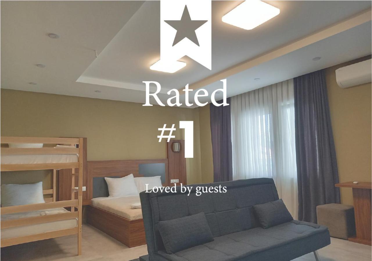 Hotel Centrum Titova Mitrovica Extérieur photo